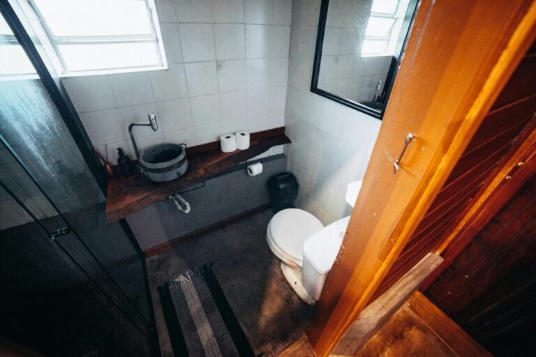 1m2-mini-salle-de-bain-2m2