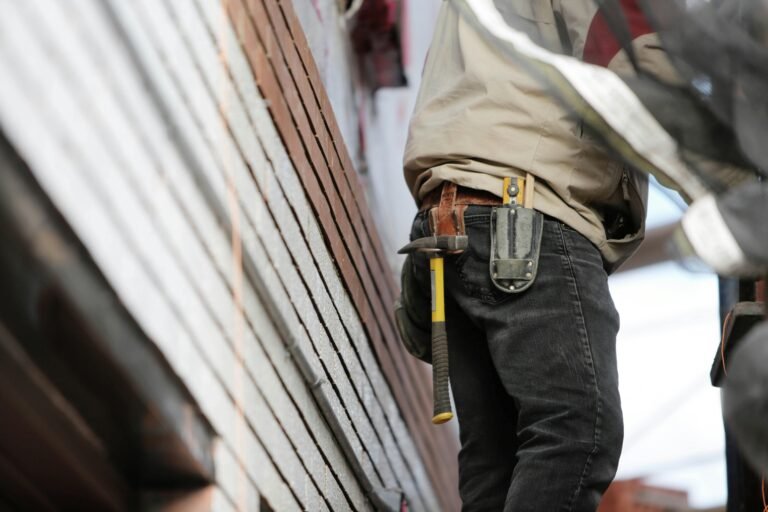 agent-entreprise-couverture-en-travaux