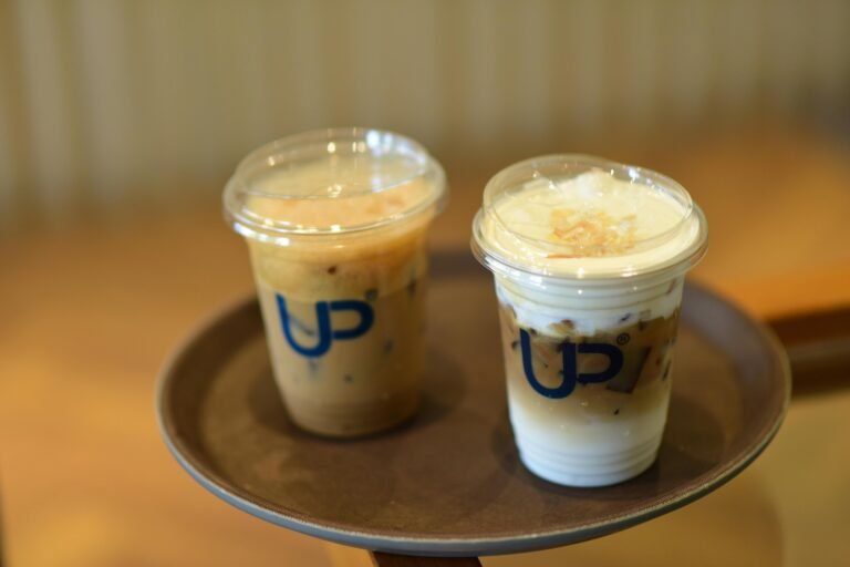 deux-verres-de-café-crème